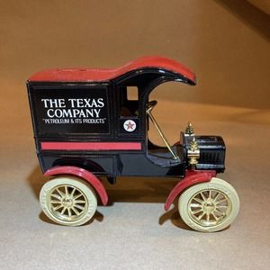 Ertl THE TEXAS COMPANY Replica 1905 Ford Model T Diecast Car Bank With Key